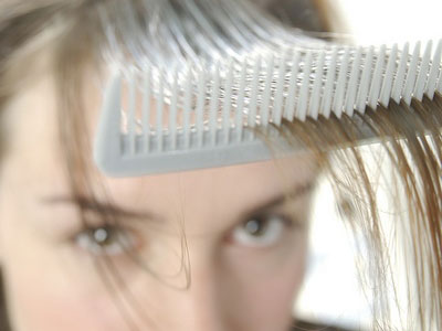 Γιατί χάνω τα μαλλιά μου;